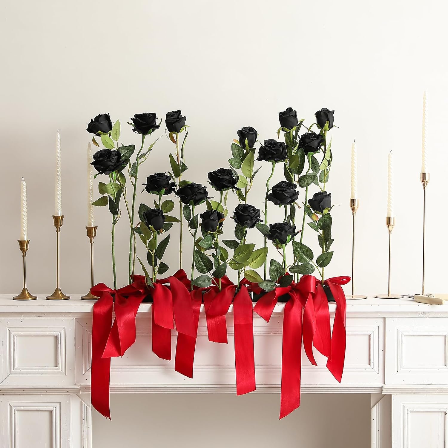Hawesome Black Artificial Roses